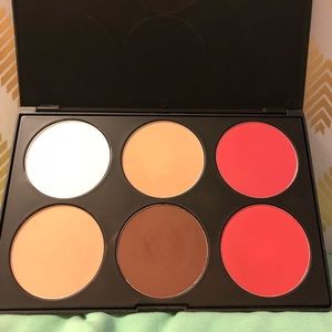 BH contour and blush palette